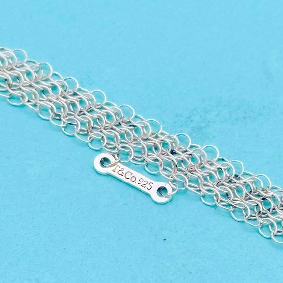 ๐ธ Authentic Tiffany & Co. Peretti Open Heart Pendant On Mesh Chain - Picture 6 of 9